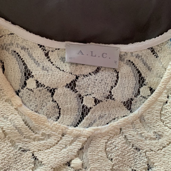 Off-White Lace Form Fitting Midi Dress Size 6 - Picture 2 of 7